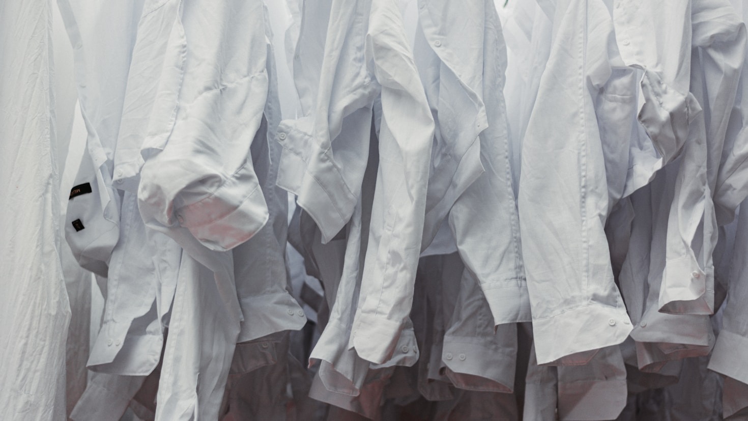 Minimalism and Continuous Learning: A Perfect Match
